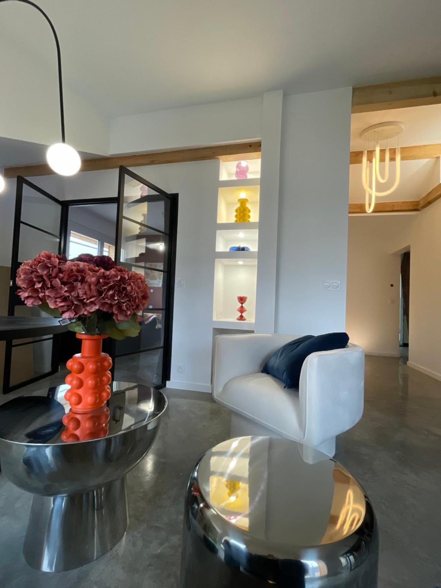 Appartement Moderne Dominant La Ville Понтарлие Екстериор снимка